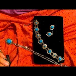 Simply Noelle bracelet, earring, and necklace jewelry set. Sterling silver.